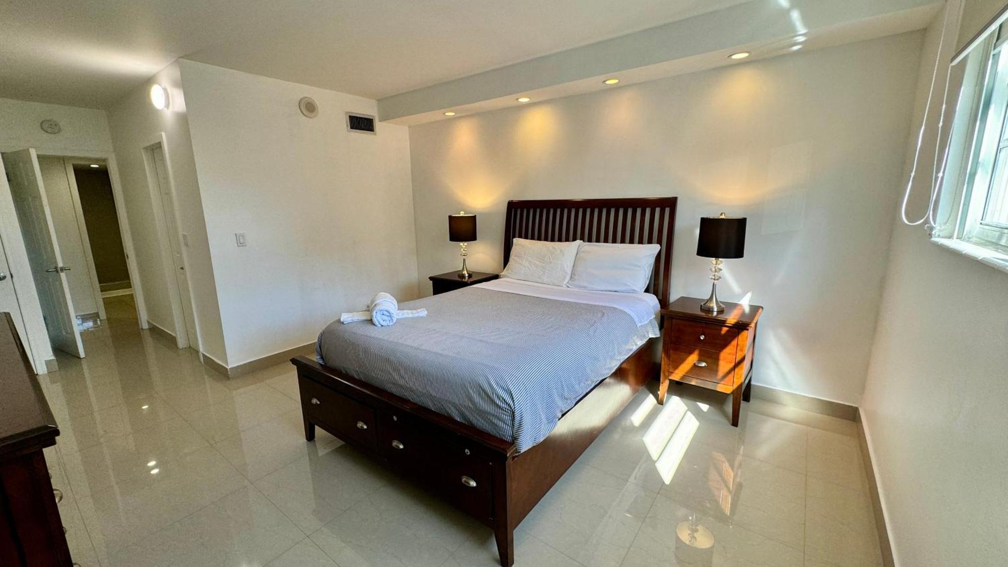 Sunny Isles, Beach Life! Parking Included Miami Beach Exterior photo